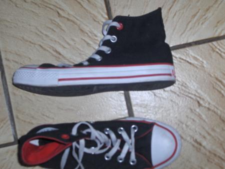 mes converses !!